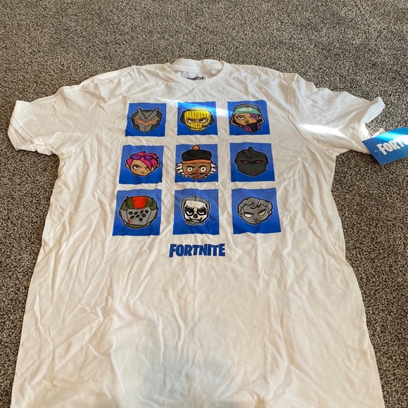 Other - Kids Fortnite T shirt